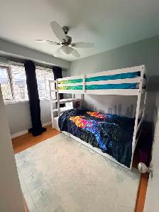 Charleswood 2 bedroom, pet friendly, double garage and big yard - Photo 6