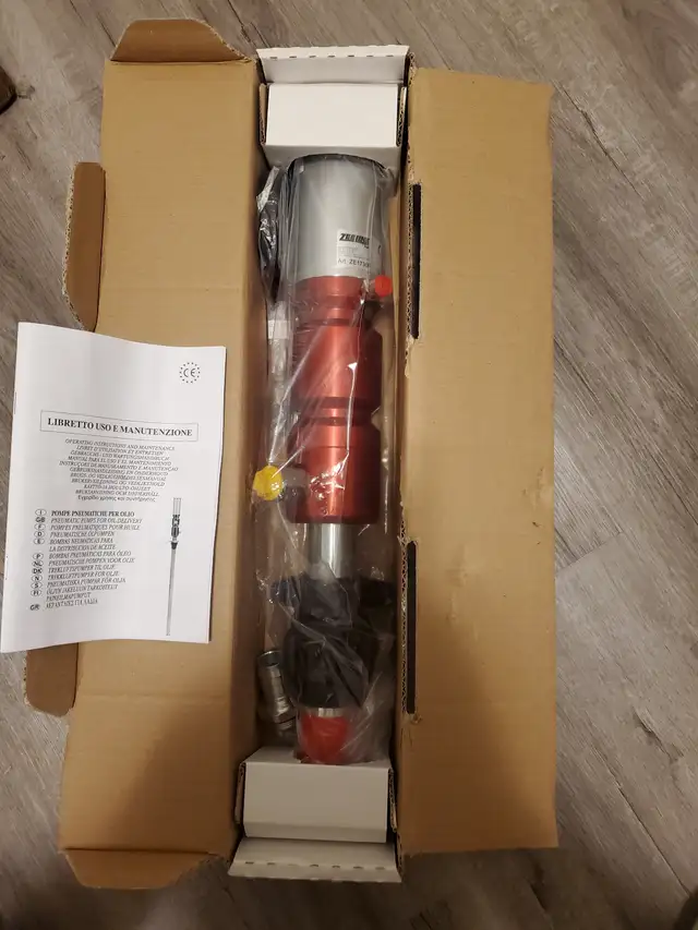 NEW,ZE1730P - 5:1 Pneumatic Stub Style Premium Series Pump
