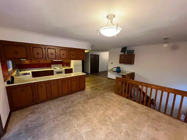3 bedroom 2 washroom house for rent