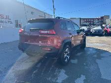2016 Jeep Cherokee Trailhawk - Photo 3