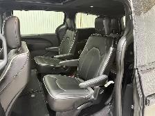 Chrysler Pacifica Limited S 2025 à vendre - Photo 14