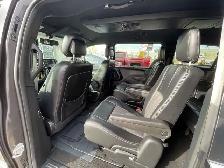 2015 Chrysler Town & Country S - Photo 14