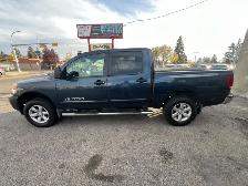 2015 Nissan Titan 4WD Crew Cab SWB - Photo 5