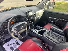 2015 Nissan Titan 4WD Crew Cab SWB - Photo 13