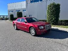 2010 Chrysler 300 - Photo 2