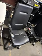 Krug Pan-Am Ergonomic Chair! - Photo 3