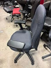 Global Granada Deluxe Ergonomic Task Chair! - Photo 3