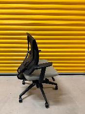Excellent Condition - Global Ibex Multi-Tilter! - Photo 3
