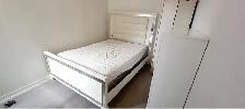 Furnished Room for Rent - Near Lansdowne Subway - $350/week - Photo 4