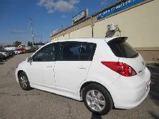 2011 Nissan Versa 1.8 SL - Photo 9
