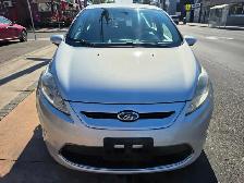 2013 Ford Fiesta Titanium - Photo 2