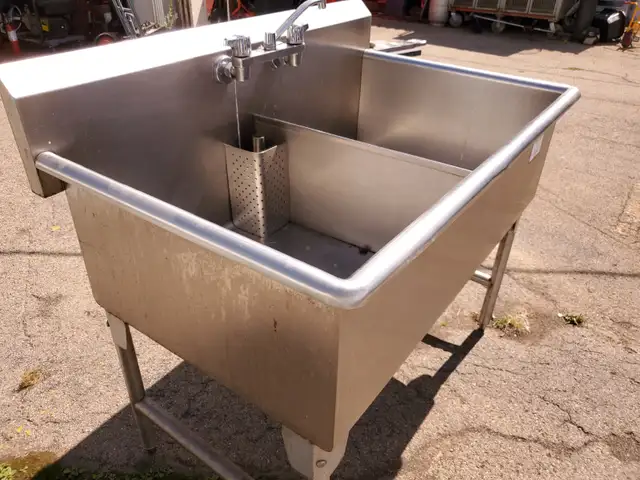 DOUBLE HEAVY DUTY OLD SCHOOL STAINLESS STEEL SINK