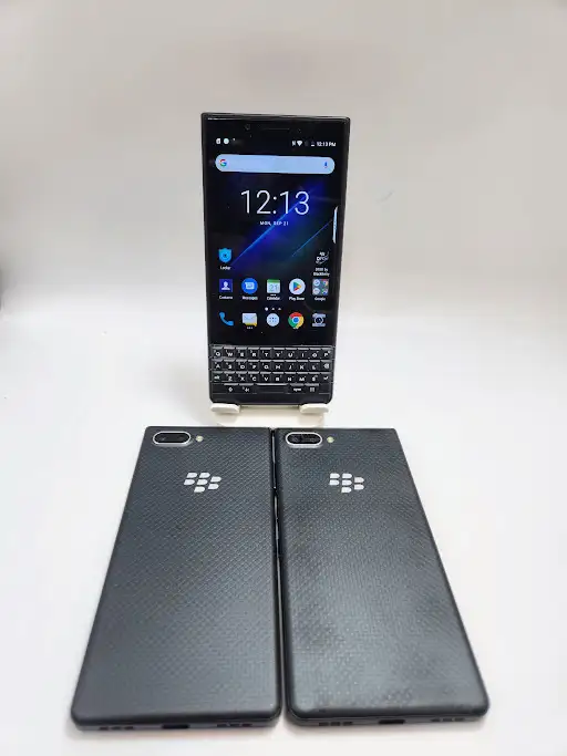 Blackberry Key2 Le 32gb Unlocked 3 Months Warranty W/Charger