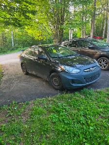 2013 Hyundai Accent - Photo 2