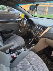 2013 Hyundai Accent - Photo 3