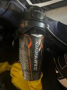 complete hockey equipment - very good condition - Photo 2