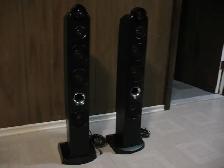 2 Classic Singing Machine Tower Floor Speakers - Photo 2