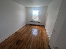 If you see this ad, an apartment is available! - Photo 7
