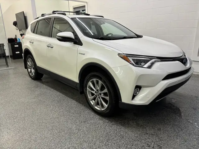 2018 Toyota RAV4 Hybrid Limited AWD