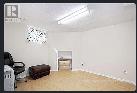Bright & Spacious 1-Bedroom Basement Apartment - Photo 4