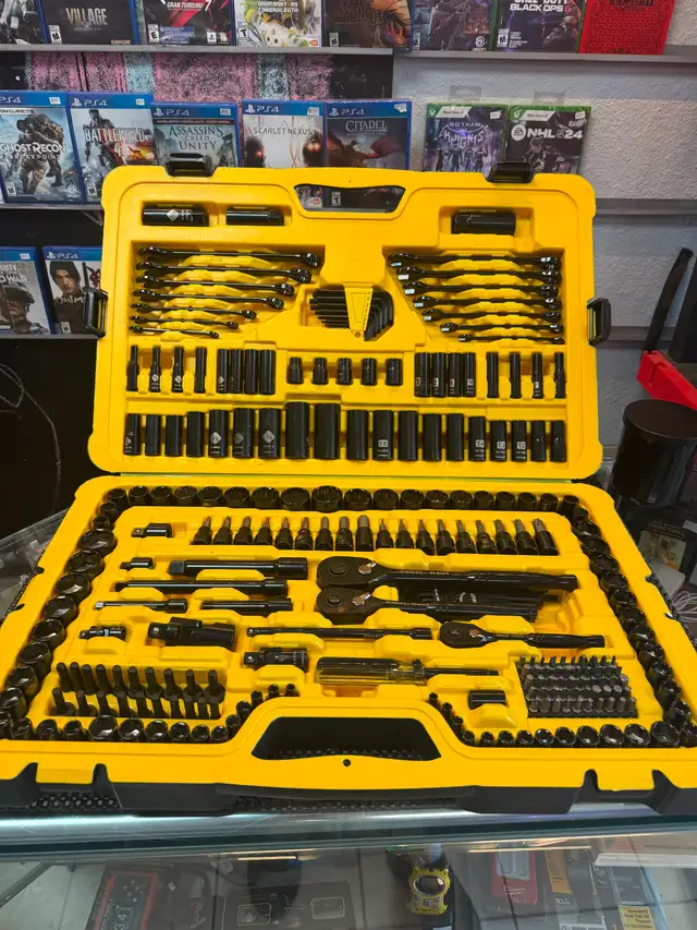 Stanley Professional Grade Black Chrome Socket Set, 274-pc