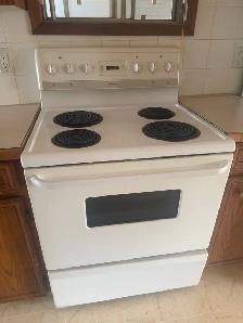 Frigidaire electric stove
