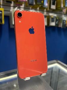 iPhone XR 128gb (Store Warranty)