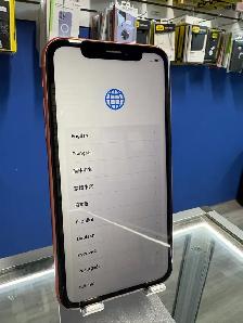 iPhone XR 128gb (Store Warranty) - Photo 2