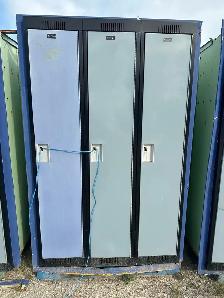 School lockers - Photo 2