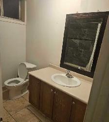 Available  Now - 1 Bed Room Basment Apartmenr - Photo 2
