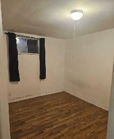 Available  Now - 1 Bed Room Basment Apartmenr - Photo 3