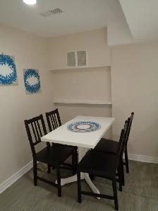 Fully furnished 1.5 bedroom basement for rent Etobicoke - Photo 3
