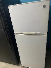 Réfrigérateur blanc 24'' GE