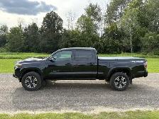 2018 Toyota Tacoma TRD Sport 4x4 - SAFETY CERTIFIED - Photo 2