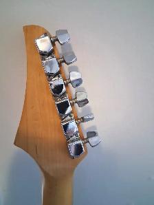 Guitar for Sale - Photo 2