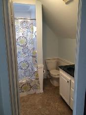 Private Room for Rent in Brantford near Campus - Photo 4
