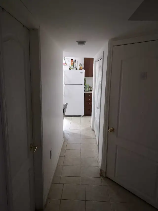 2 Bedroom Basement with 2 Parking Spots for Rent