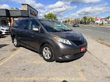 2013 Toyota Sienna LE FWD 3.5L V6 8 Seats One Owner No Accident - Photo 3