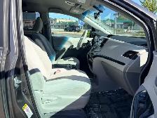 2013 Toyota Sienna LE FWD 3.5L V6 8 Seats One Owner No Accident - Photo 13