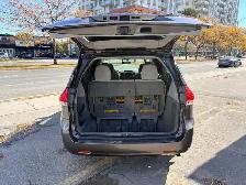 2013 Toyota Sienna LE FWD 3.5L V6 8 Seats One Owner No Accident - Photo 16