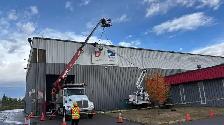 driver/shop hand needed - Photo 2