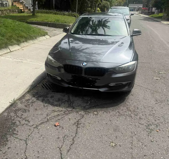 BMW 3 series (320I)