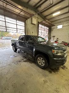 2019 Chevy Colorado WT Crew Cab - Photo 3