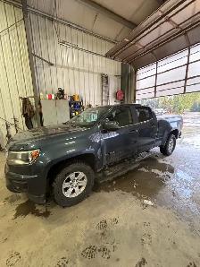 2019 Chevy Colorado WT Crew Cab - Photo 5