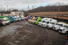 Local AZ Drivers Containers work CN CP Call 4165608132 - Photo 3