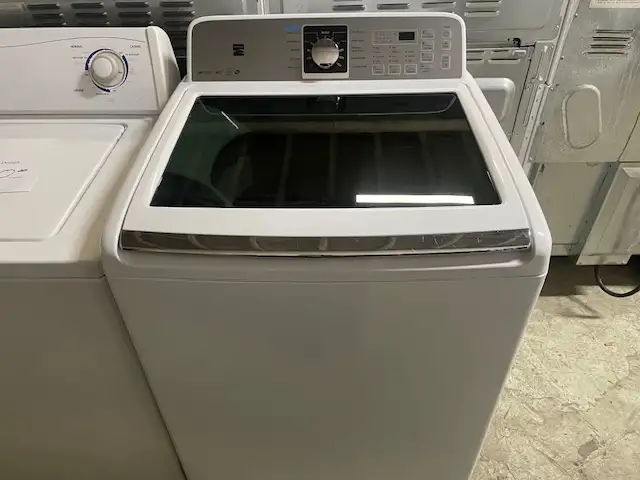 Laveuse seule top load blanche sans agitateur Kenmore