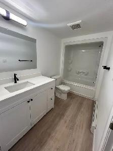 Modern 2 Bedroom Apartment - Newer Building   Parking Included - Photo 8