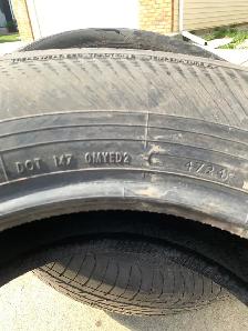 4 Yokohama all season tires 245/70/18. Tires are like new - Photo 7