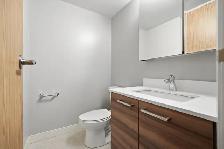 $1899 2-Bedroom Newly Renovated Suite - Photo 12