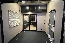2016 Dutchmen Voltage Triton 3451 – 5th Wheel Toy Hauler. - Photo 12